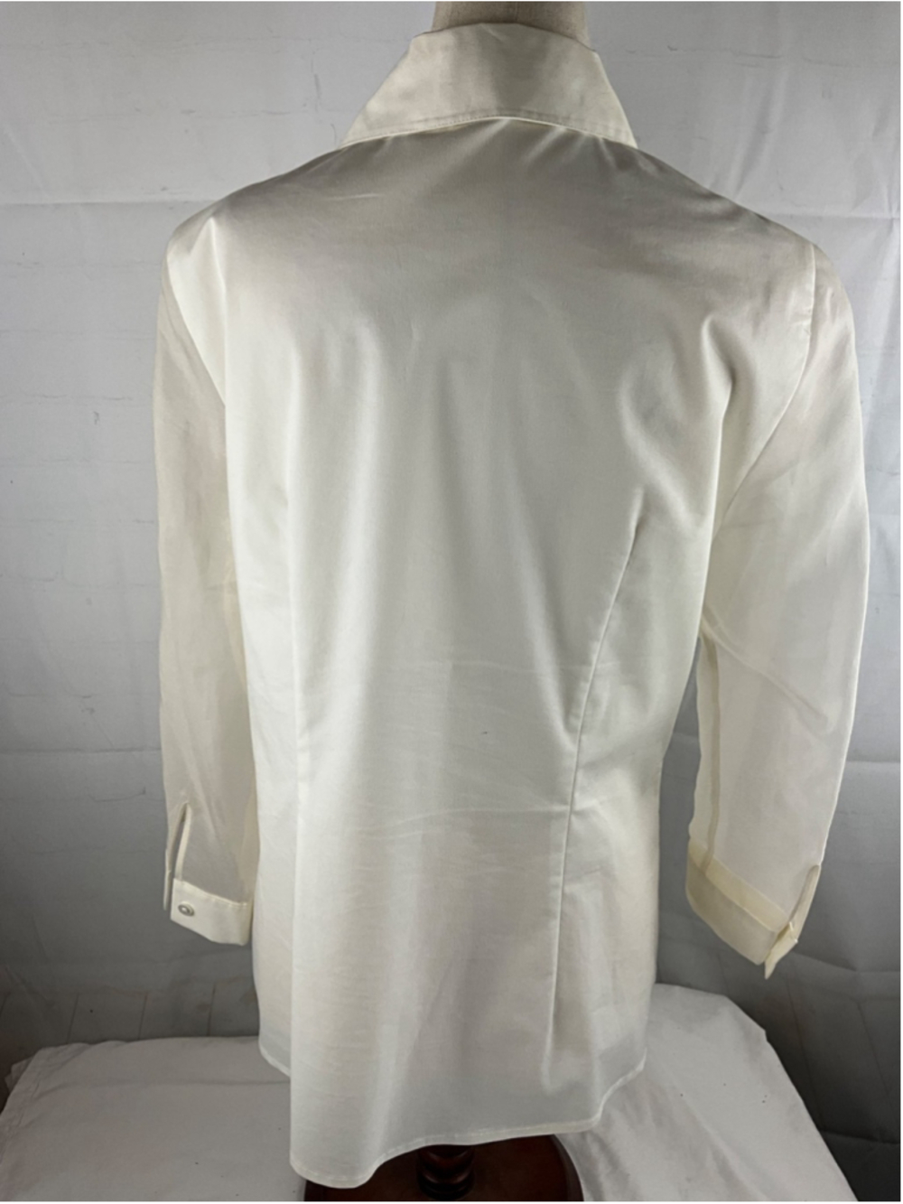 Doncaster Women's Ivory Silk Trim Cotton Blend Blouse Size 12 Classic Fit Used
